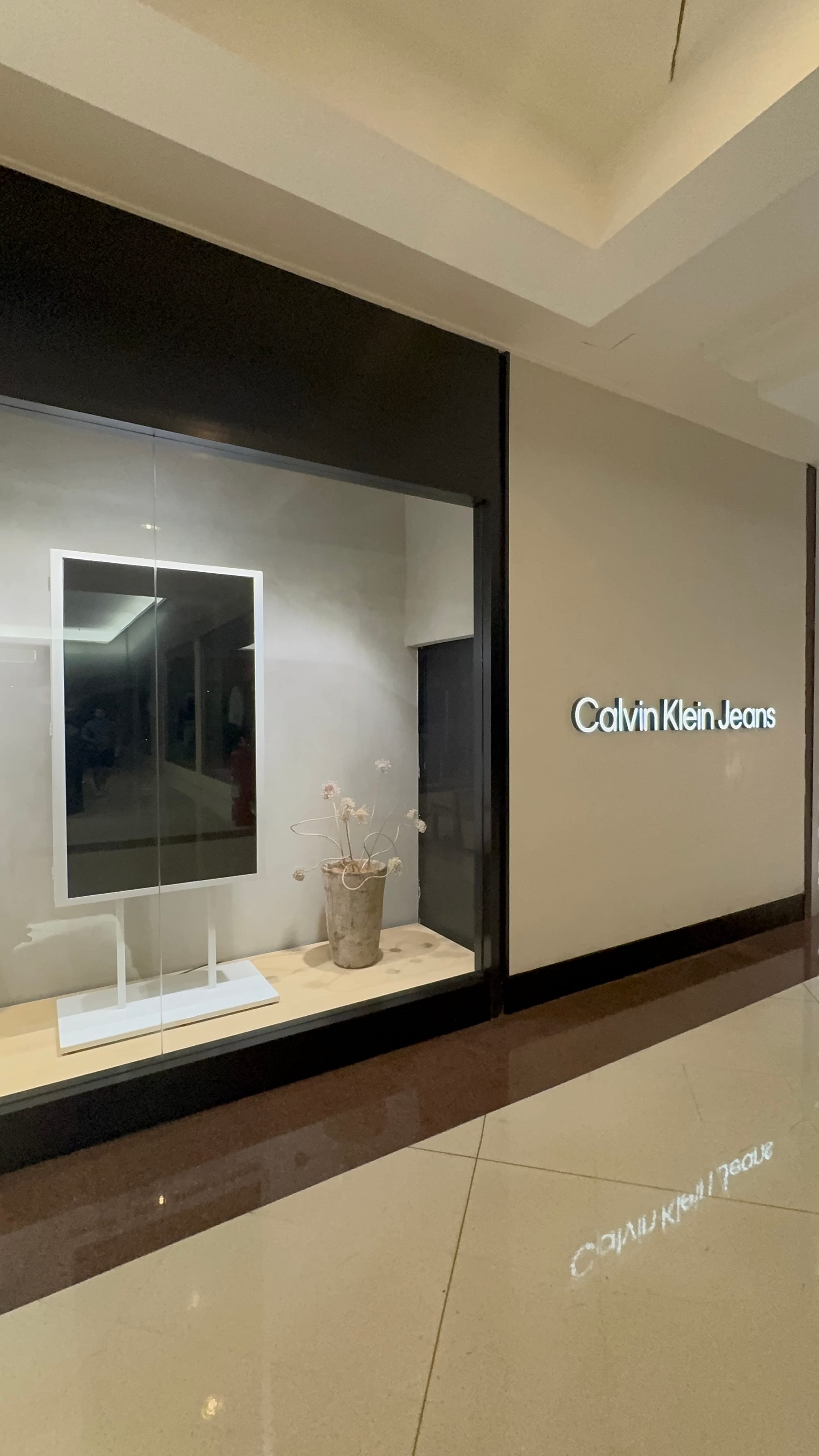 Design Floral | Calvin Klein Jeans